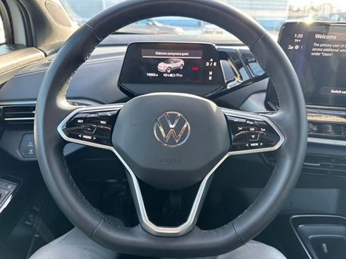 Certified 2023 Volkswagen ID.4 Pro S image 18