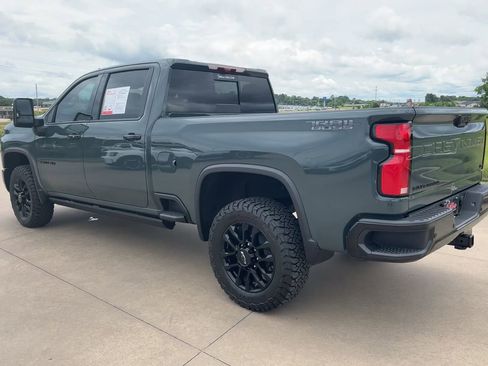 Used 2026 Chevrolet Silverado 2500 LTZ w/ LTZ Plus Package AWD/4WD image 5