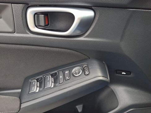 Certified 2024 Honda Civic Sport image 12