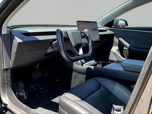 Used 2024 Tesla Model 3 RWD image 18