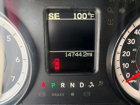 Used 2024 RAM 1500 Warlock AWD/4WD image 17