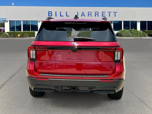 New 2026 Ford Explorer ST-Line w/ ST-Line Street Pack RWD image 5