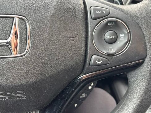 Used 2020 Honda HR-V EX image 11