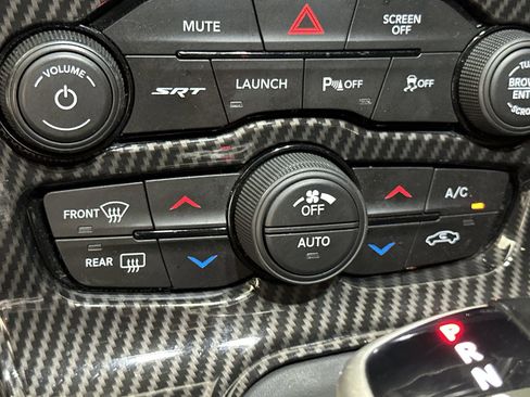 Used 2017 Dodge Challenger SRT w/ Technology Group image 19