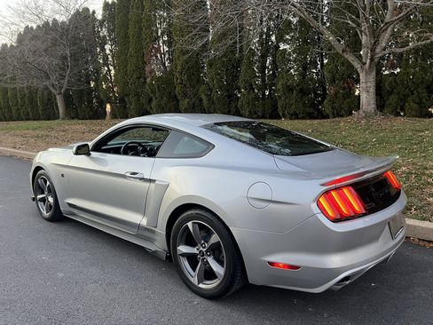 Used 2015 Ford Mustang Coupe w/ Equipment Group 051A image 39