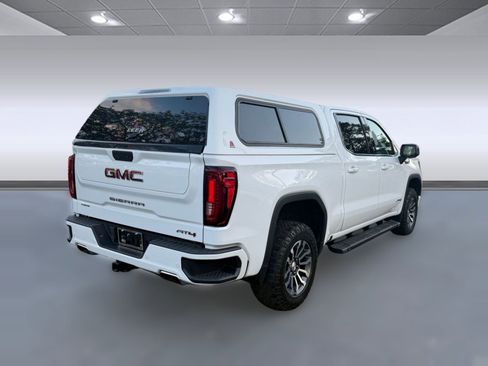 Used 2021 GMC Sierra 1500 AT4 w/ AT4 Value Package image 9