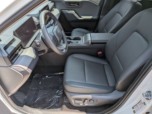 Used 2026 Toyota RAV4 XLE Premium AWD/4WD image 15