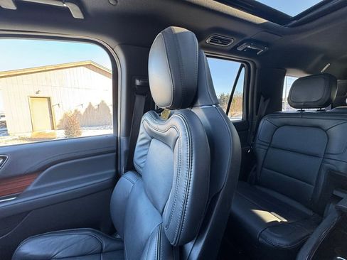 Used 2024 Lincoln Navigator L Reserve w/ Equipment Group 201A image 31