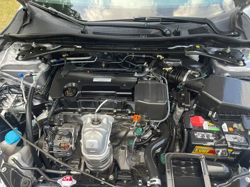 Used 2017 Honda Accord EX image 20