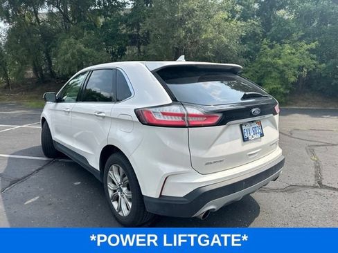 Used 2019 Ford Edge Titanium w/ Cold Weather Package FWD image 5