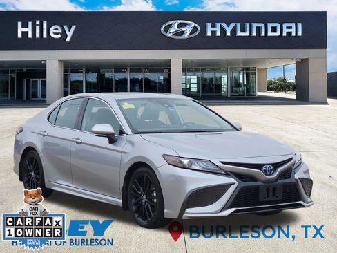 Used 2023 Toyota Camry XSE w/ Cold Weather Package FWD image 2