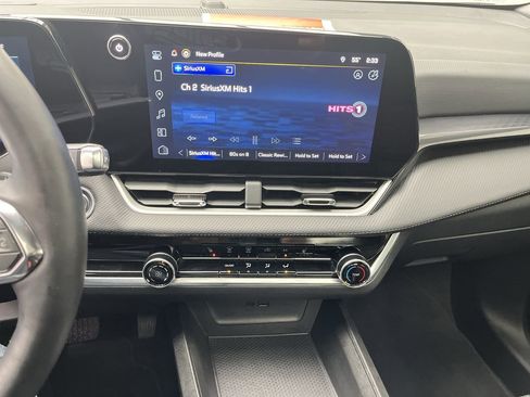 Certified 2025 Chevrolet Equinox LT image 18