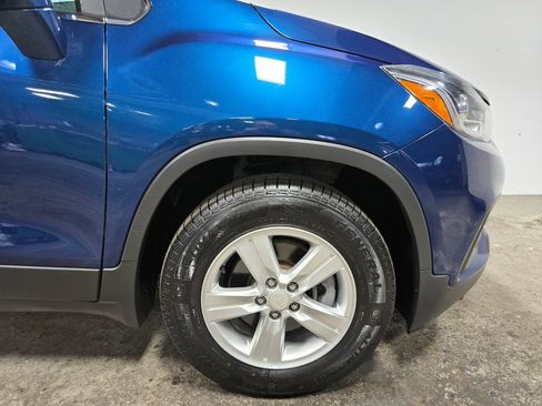 Used 2020 Chevrolet Trax LT FWD image 54