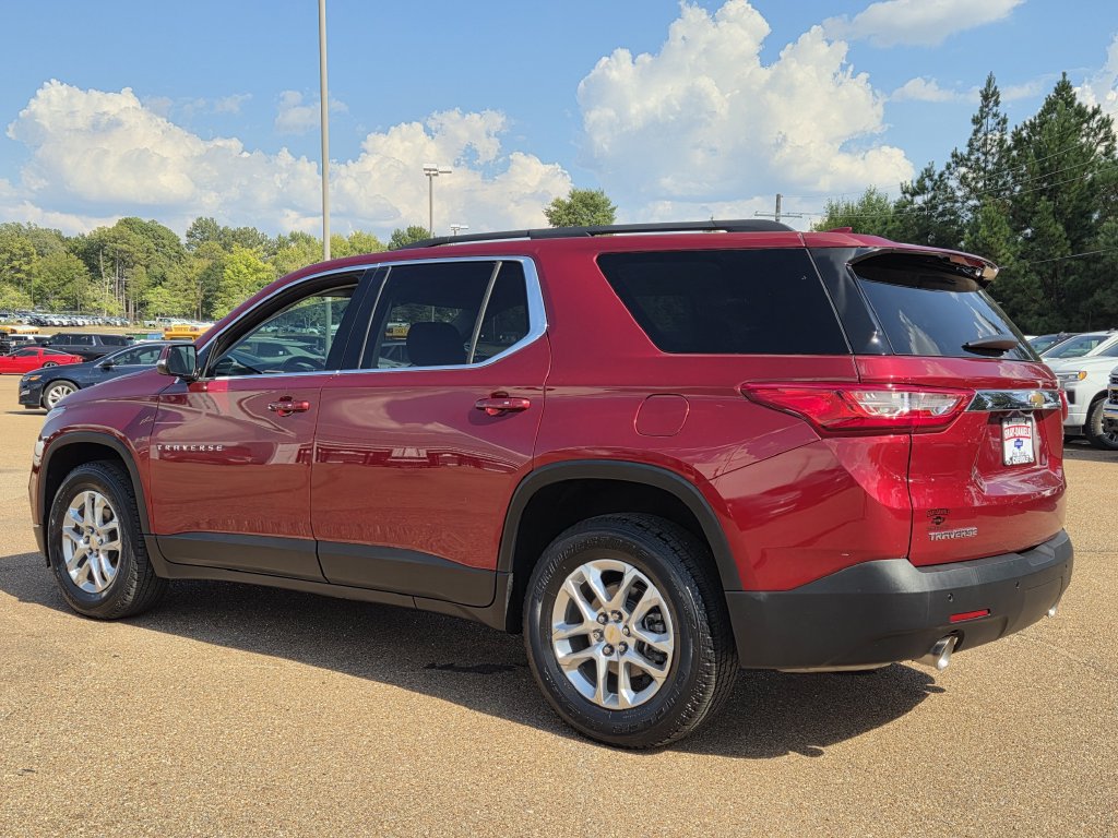 Certified 2020 Chevrolet Traverse LT FWD image 7