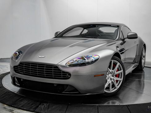 Used 2014 Aston Martin V8 Vantage S RWD image 6