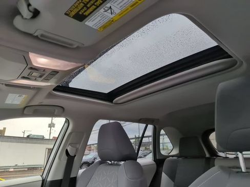 Certified 2025 Toyota RAV4 XLE w/ Convenience Package AWD/4WD image 21
