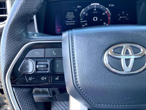 Used 2024 Toyota Tundra Limited AWD/4WD image 23