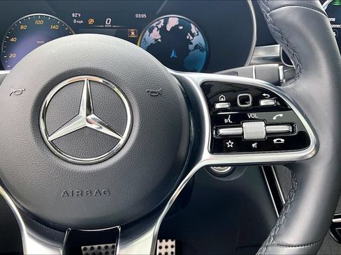 Used 2023 Mercedes-Benz GLC 300 4MATIC Coupe image 21