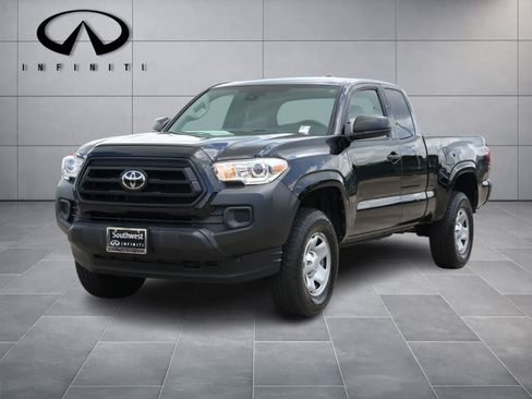 Used 2020 Toyota Tacoma SR RWD image 1