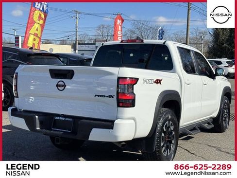 Used 2024 Nissan Frontier PRO-4X w/ Technology Package image 5