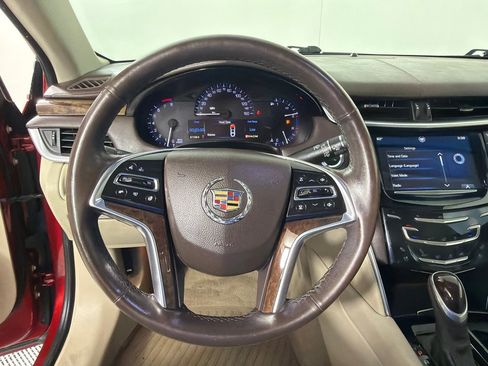 Used 2014 Cadillac XTS Luxury FWD image 15