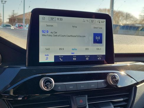 New 2026 Ford Escape ST-Line w/ Cold Weather Package image 27