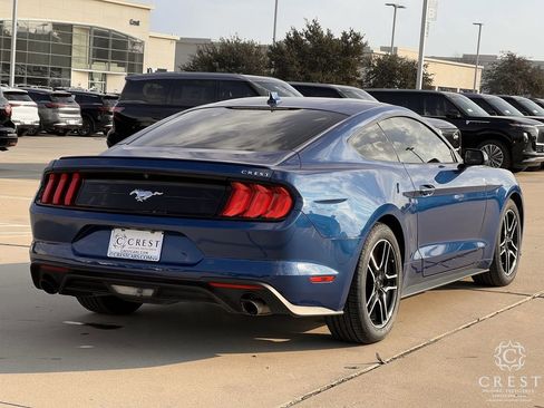 Used 2022 Ford Mustang Premium image 3