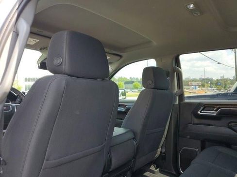 Used 2023 GMC Sierra 1500 SLE image 9