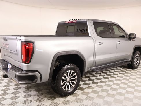 Used 2023 GMC Sierra 1500 AT4 w/ AT4 Premium Package AWD/4WD image 22