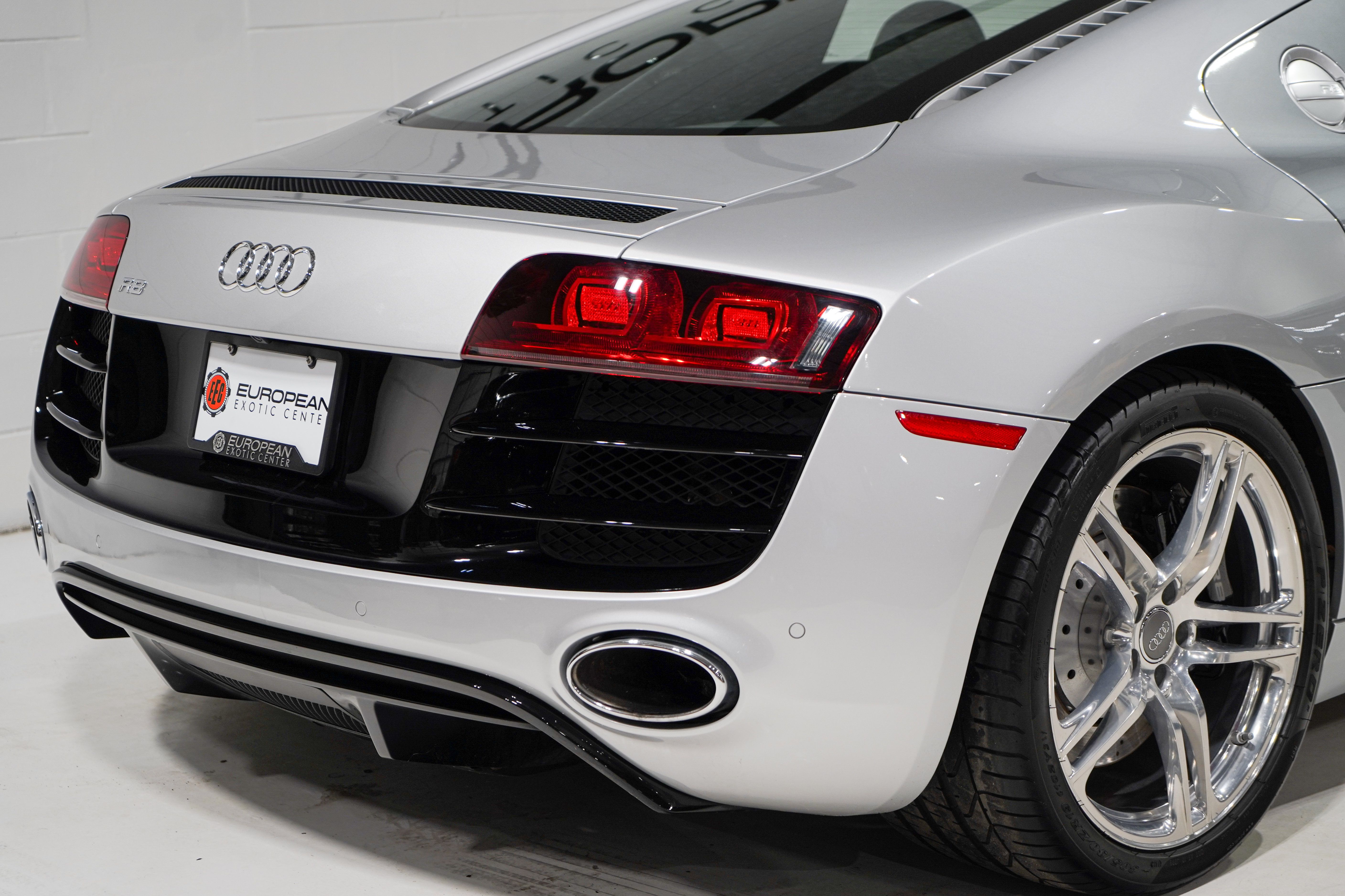 Used 2010 Audi R8 V10 AWD/4WD image 23