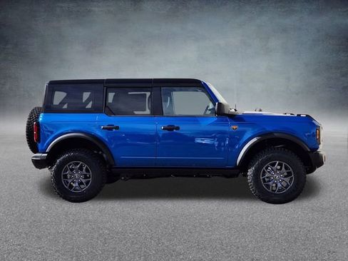 New 2025 Ford Bronco Badlands image 8