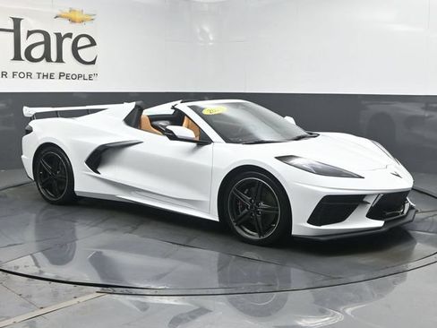 Used 2025 Chevrolet Corvette Stingray Preferred Conv w/ Z51 Performance Package RWD image 6