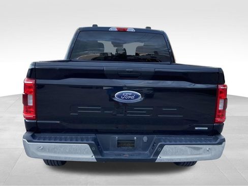 Used 2023 Ford F150 XLT image 3