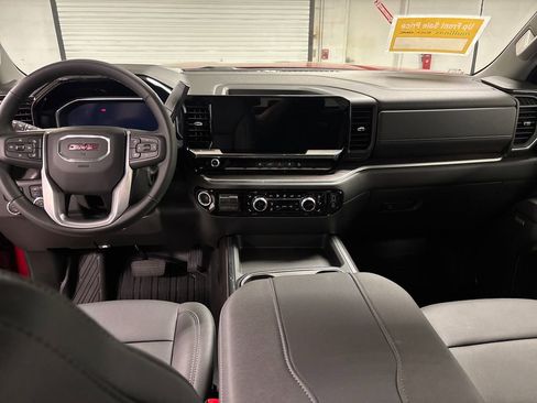 New 2026 GMC Sierra 2500 SLT w/ SLT Convenience Package AWD/4WD image 28