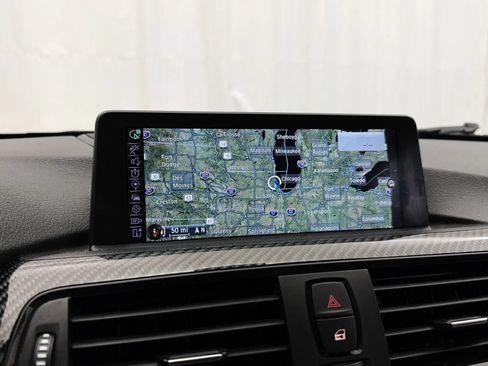 Used 2015 BMW M4 Convertible RWD image 39