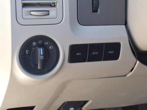 Used 2009 Ford Escape 2WD Hybrid image 16