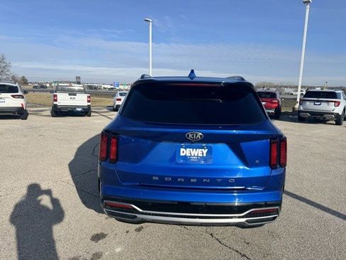 Used 2021 Kia Sorento S w/ Panoramic Sunroof Package image 7