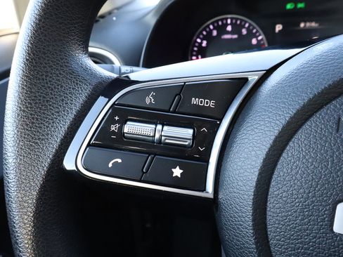 Used 2024 Kia Forte LXS image 24