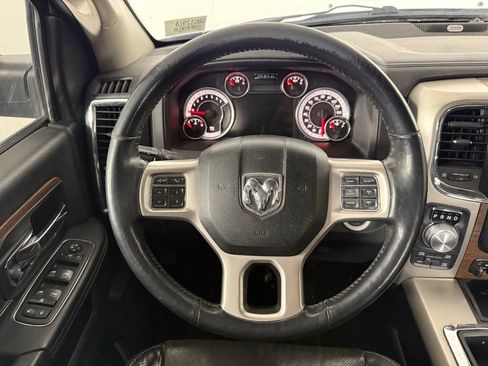 Used 2014 RAM 1500 Laramie w/ Convenience Group image 14