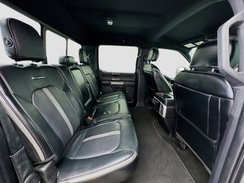 Used 2019 Ford F150 Platinum image 18