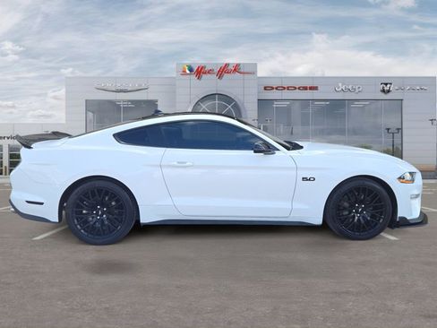 Used 2021 Ford Mustang GT Premium w/ Black Accent Package RWD image 6