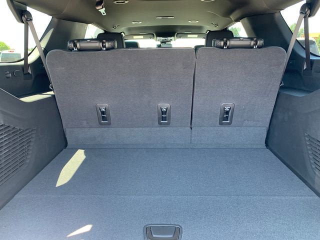 New 2026 GMC Yukon XL Denali AWD/4WD image 11