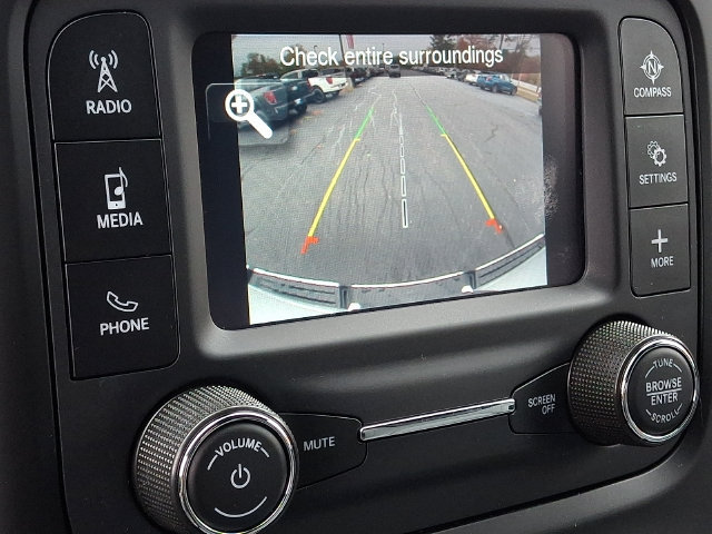 Used 2022 RAM 1500 4x4 Crew Cab image 19