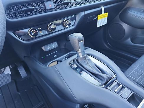 New 2026 Honda HR-V LX image 27