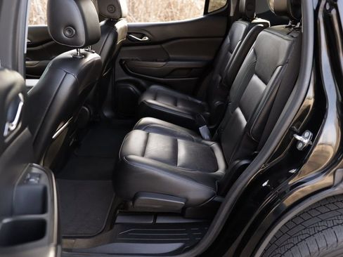 Used 2017 GMC Acadia SLT image 27