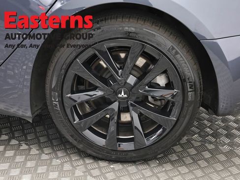 Used 2023 Tesla Model 3 Standard Range RWD image 27