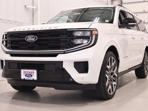 New 2027 Ford Expedition Max Platinum w/ Platinum Ultimate Package AWD/4WD image 5