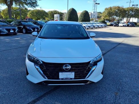 New 2025 Nissan Sentra SV image 7