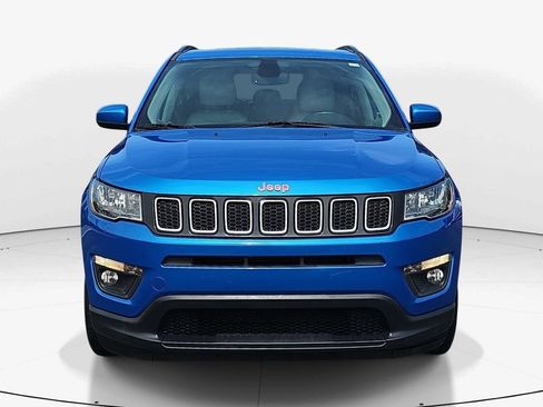 Used 2019 Jeep Compass Latitude w/ Popular Equipment Group FWD image 12