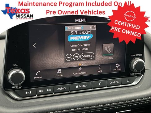 Used 2024 Nissan Rogue SV w/ SV Premium Package image 30